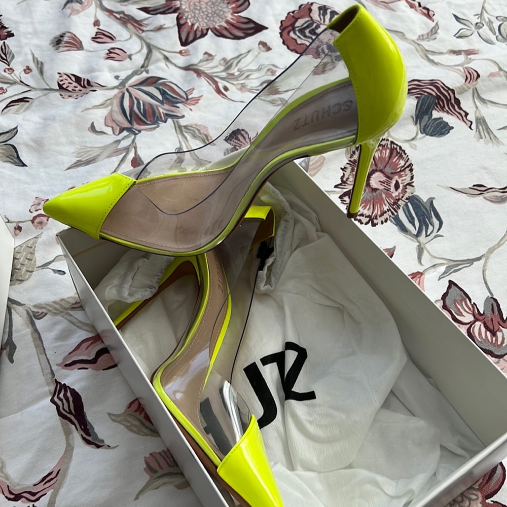 Schutz new never worn